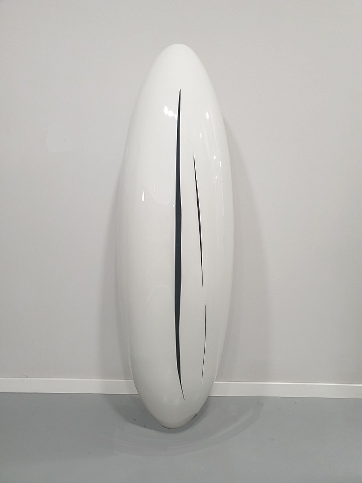 SANTIAGO VILLANUEVA, La Fontana - Serie Touch Teraphy, 2021
polystyrene, polyurethane, paint and lacquer, 63 x 19 5/8 x 19 5/8 in. (160 x 50 x 50 cm)
VS-0038