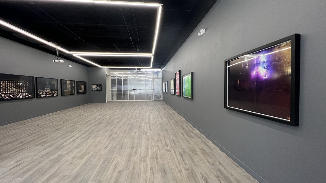 SERGIO BAZAN - LOLE ASIKIAN | EL TIEMPO JUEGA - Installation View